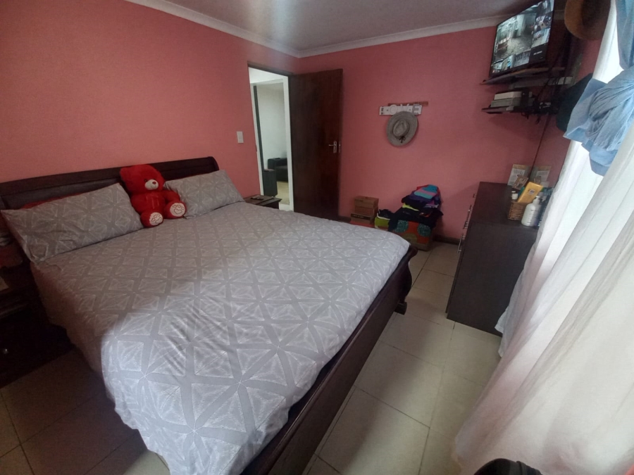 3 Bedroom Property for Sale in Woodlands Western Cape